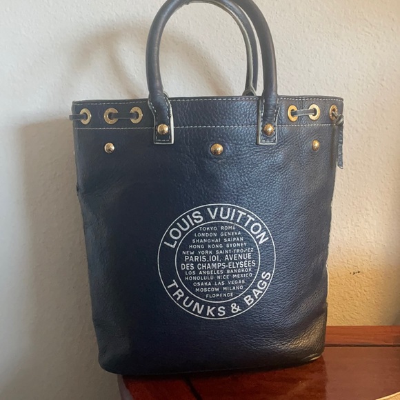 Louis Vuitton Leather Tote Bag - Picture 1 of 16